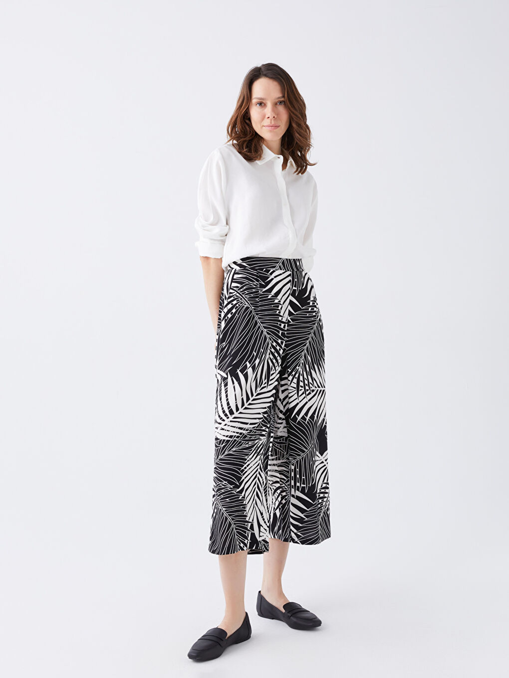 Women's Capri with Elastic Waist Pattern -S30176Z8-LRA
