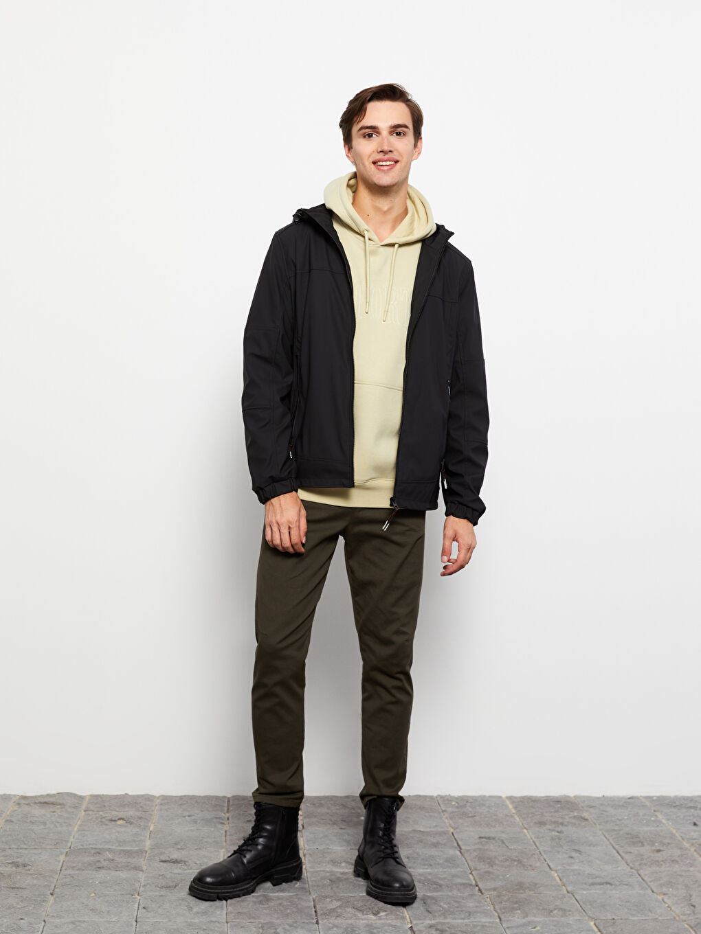 Дождевик с капюшоном стандартного кроя для мужчин-2