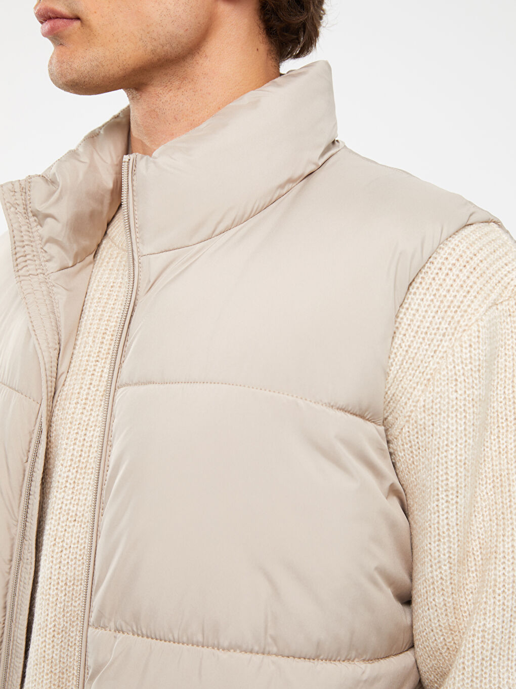 LCW Casual Regulär Geschnittene Herren Steppweste Mit Trichterkragen -S30334Z8-FWZ