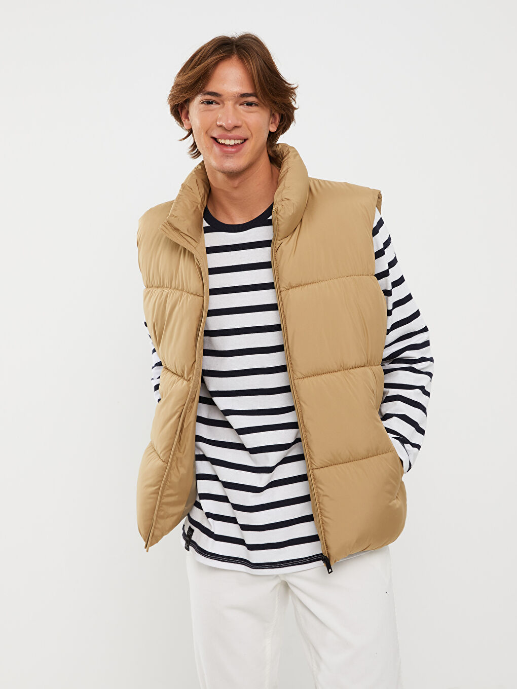LCW Casual Standard Fit Funnel Neck Men's Puffer Gilet -S30334Z8-K5W