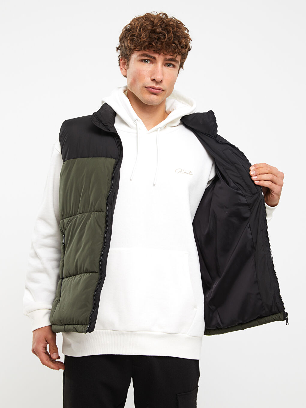 Standard Fit Funnel Neck Men's Puffer Gilet-2