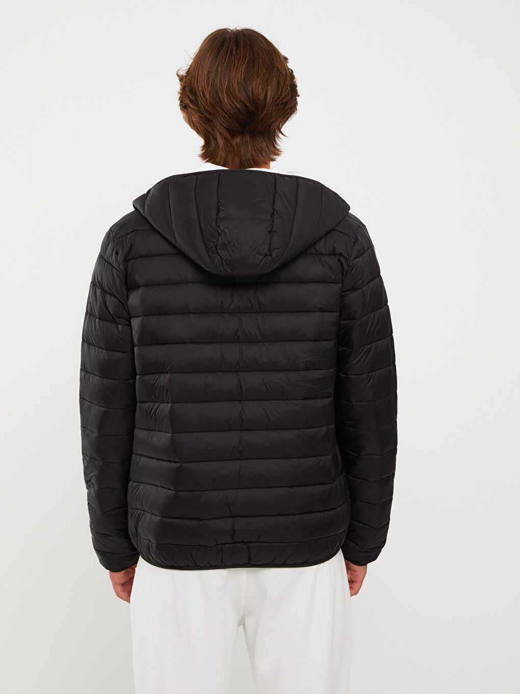 Siyah Slim Fit Kapüşonlu Erkek Şişme Mont-4