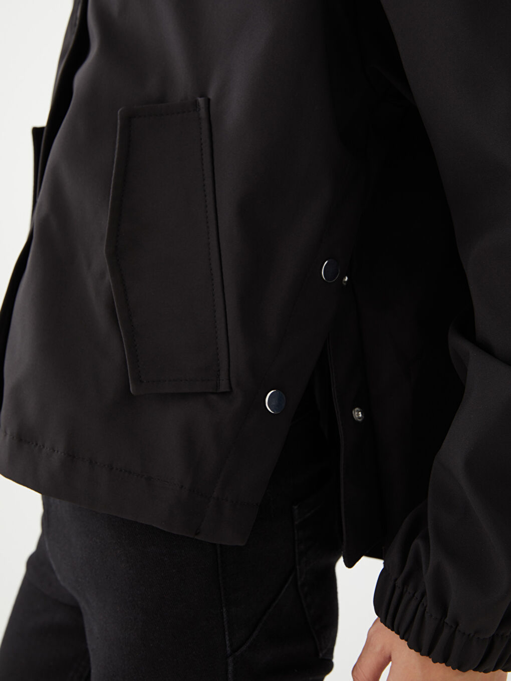 LCW Vision Kapüşonlu Düz Oversize Kadın Yağmurluk -S30399Z8-CVL