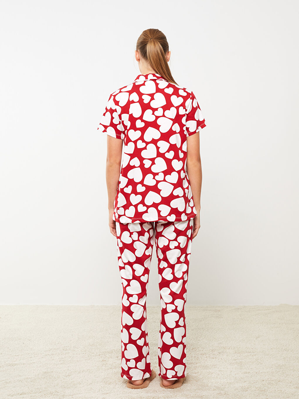 Kırmızı Gömlek Yaka Desenli Kısa Kollu Kadın Pijama Takımı-4