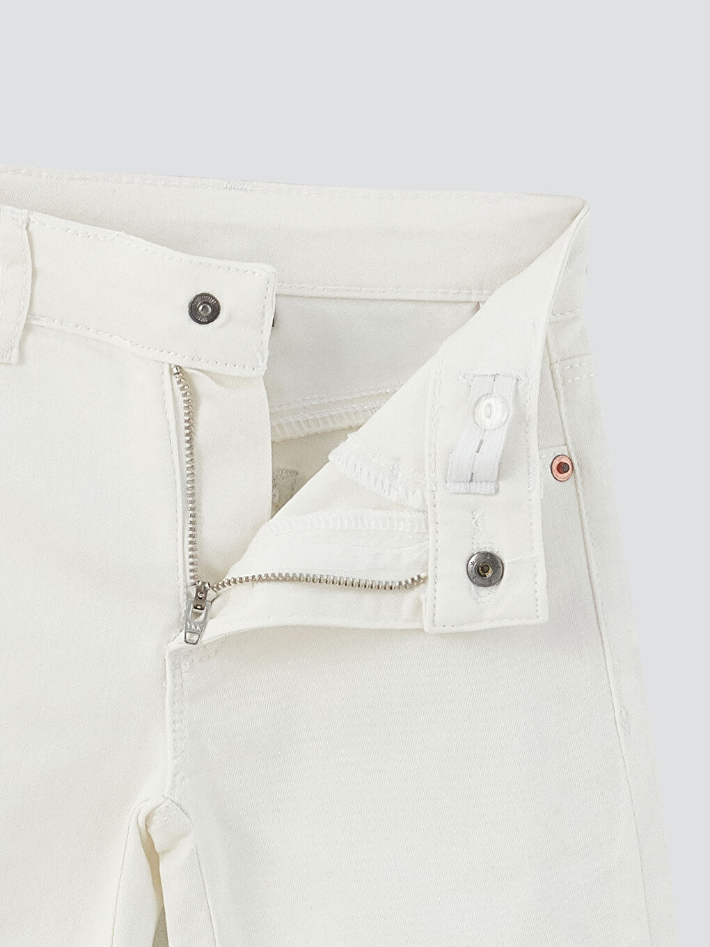 Beyaz Basic İspanyol Paça Kız Çocuk Jean Pantolon-1