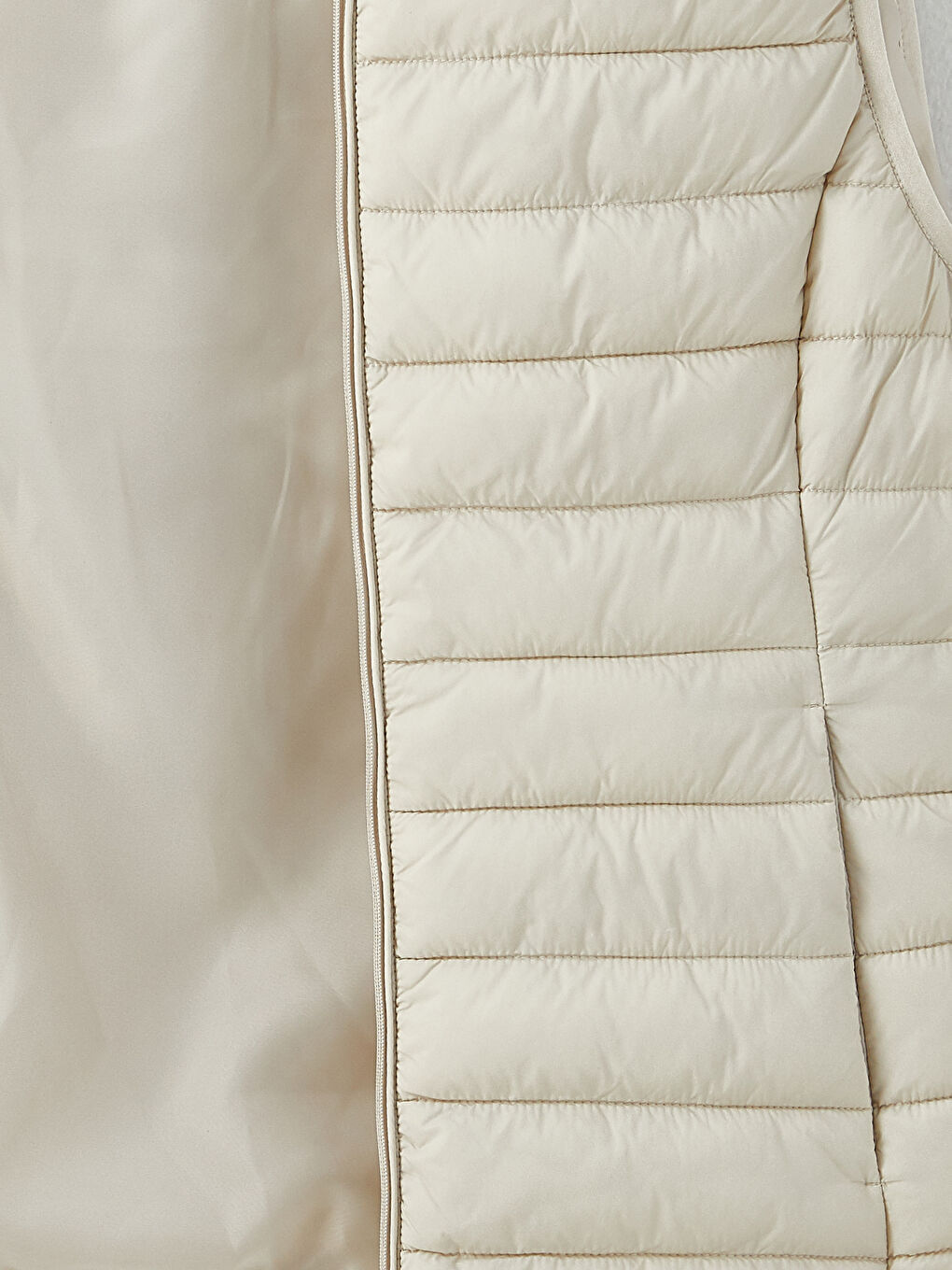 Bej Kadın Dik Yaka Düz Şişme Yelek-8