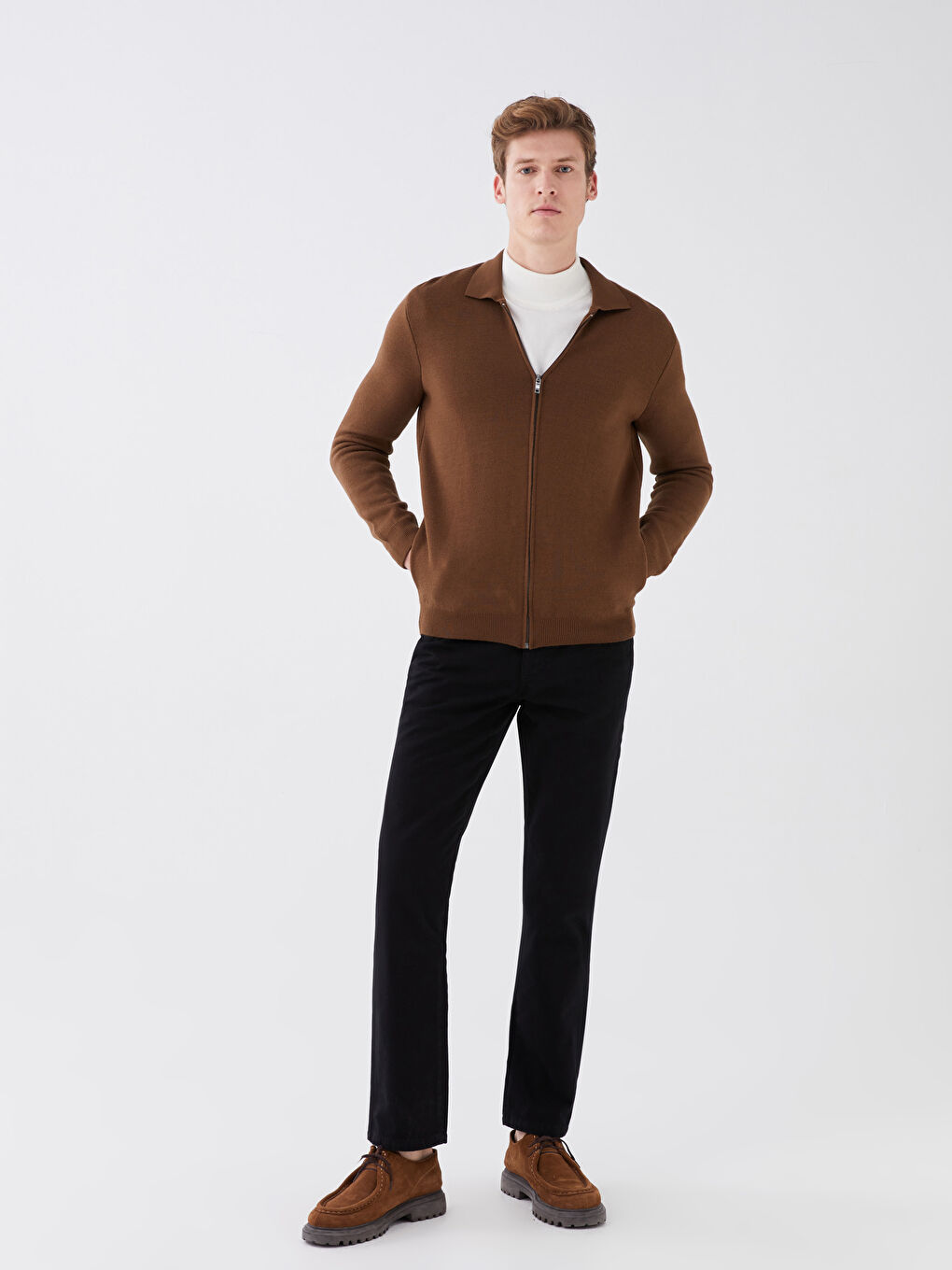 بنطلون تشينو واسع ومريح - للرجال-1