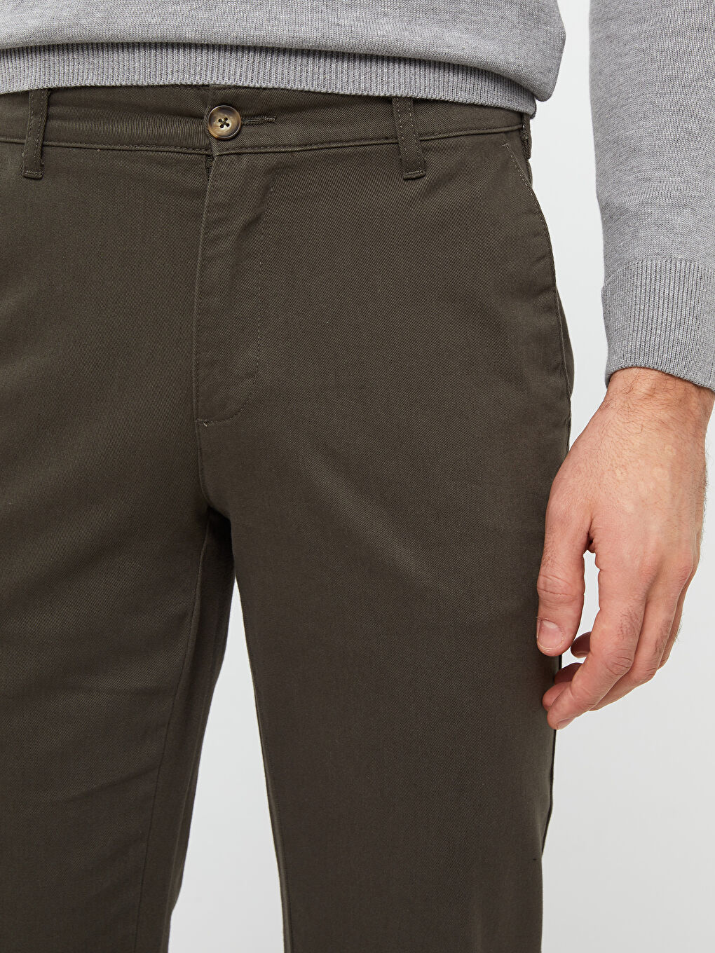 Haki Rahat Kalıp Erkek Chino Pantolon-4