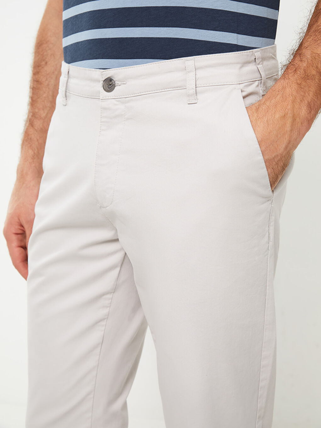 Pantaloni Chino Gabardină Standard Fit pentru Bărbați-1