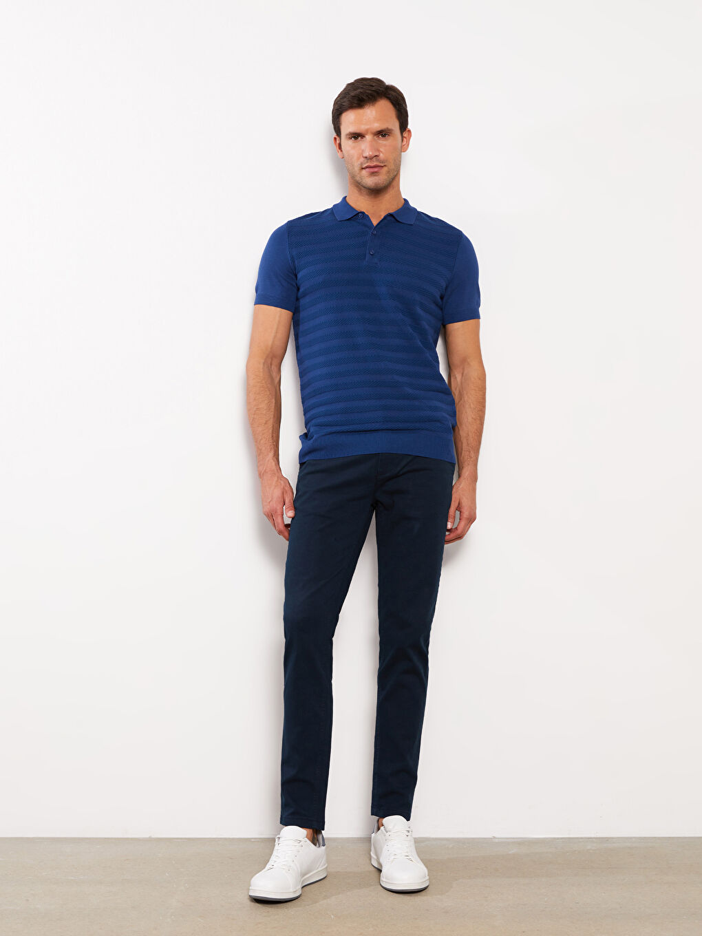 بنطلون تشينو جبردين بقصة رفيعة للرجال