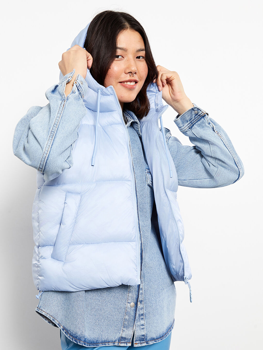 Women's Hooded Plain Puffer Gilet