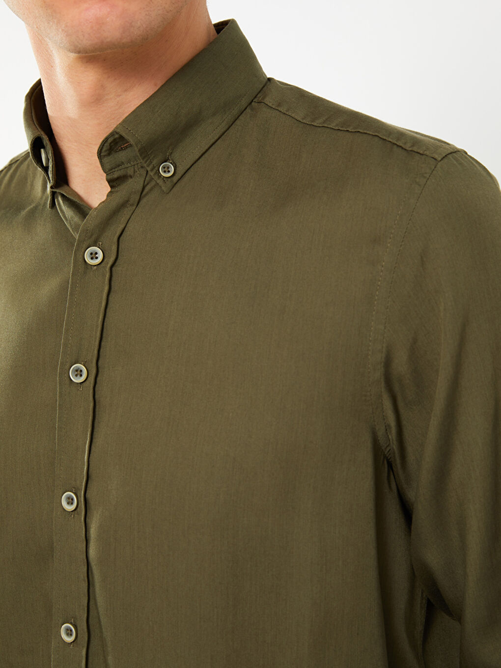 LCWAIKIKI Basic Haki Regular Fit Uzun Kollu Erkek Gömlek - 3
