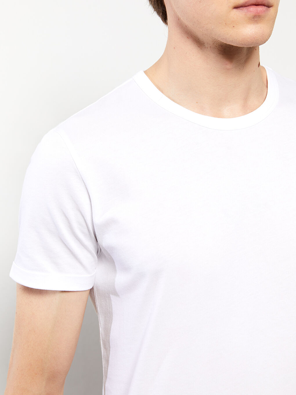 Beyaz Bisiklet Yaka Penye Erkek Tişört-3