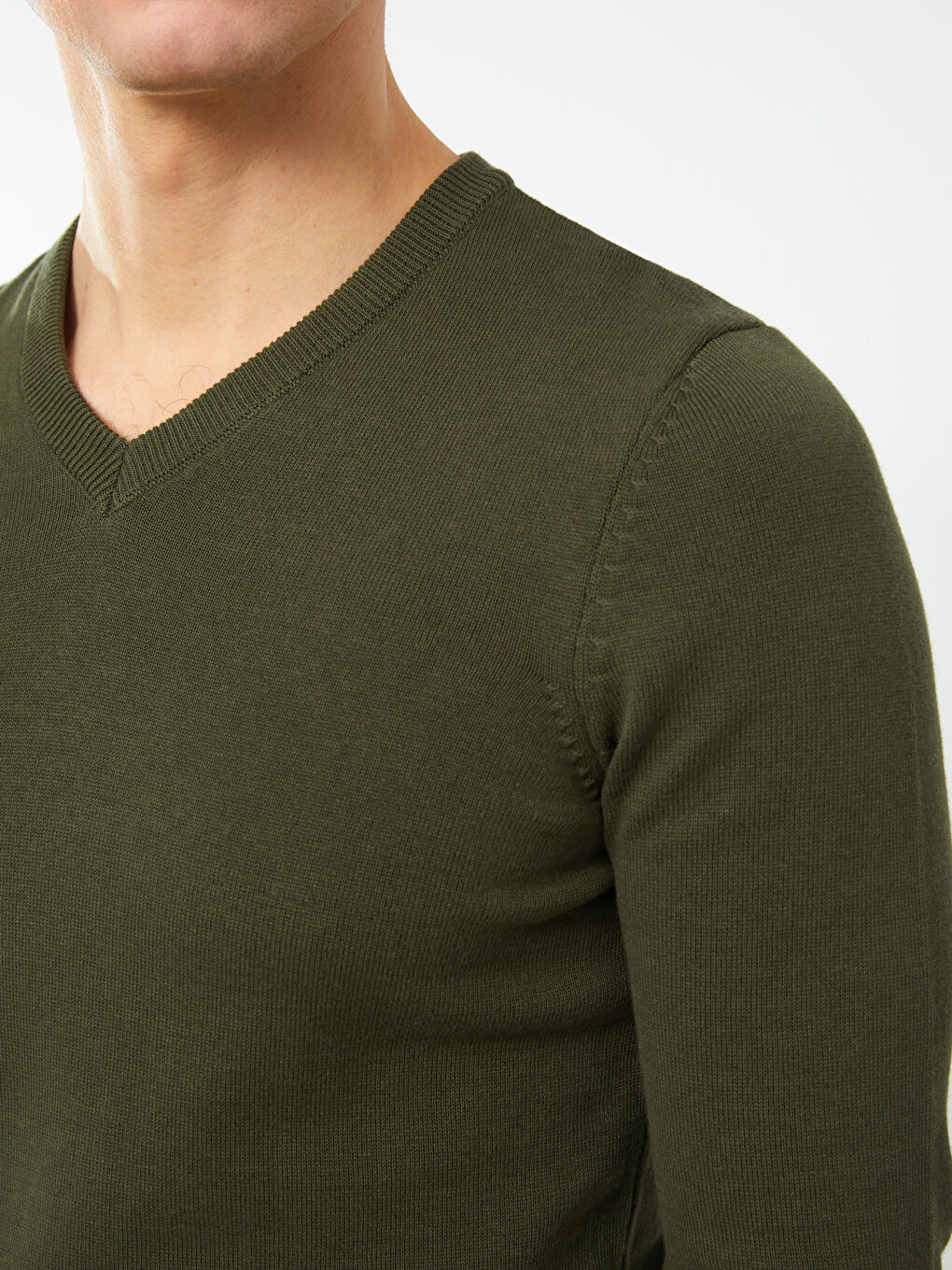V Neck Long Sleeve Men's Knitwear Sweater-3