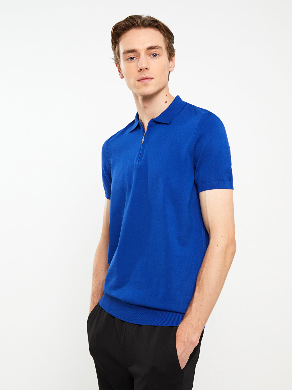 سترة تريكو بياقة بولو وكم قصير للرجال-3