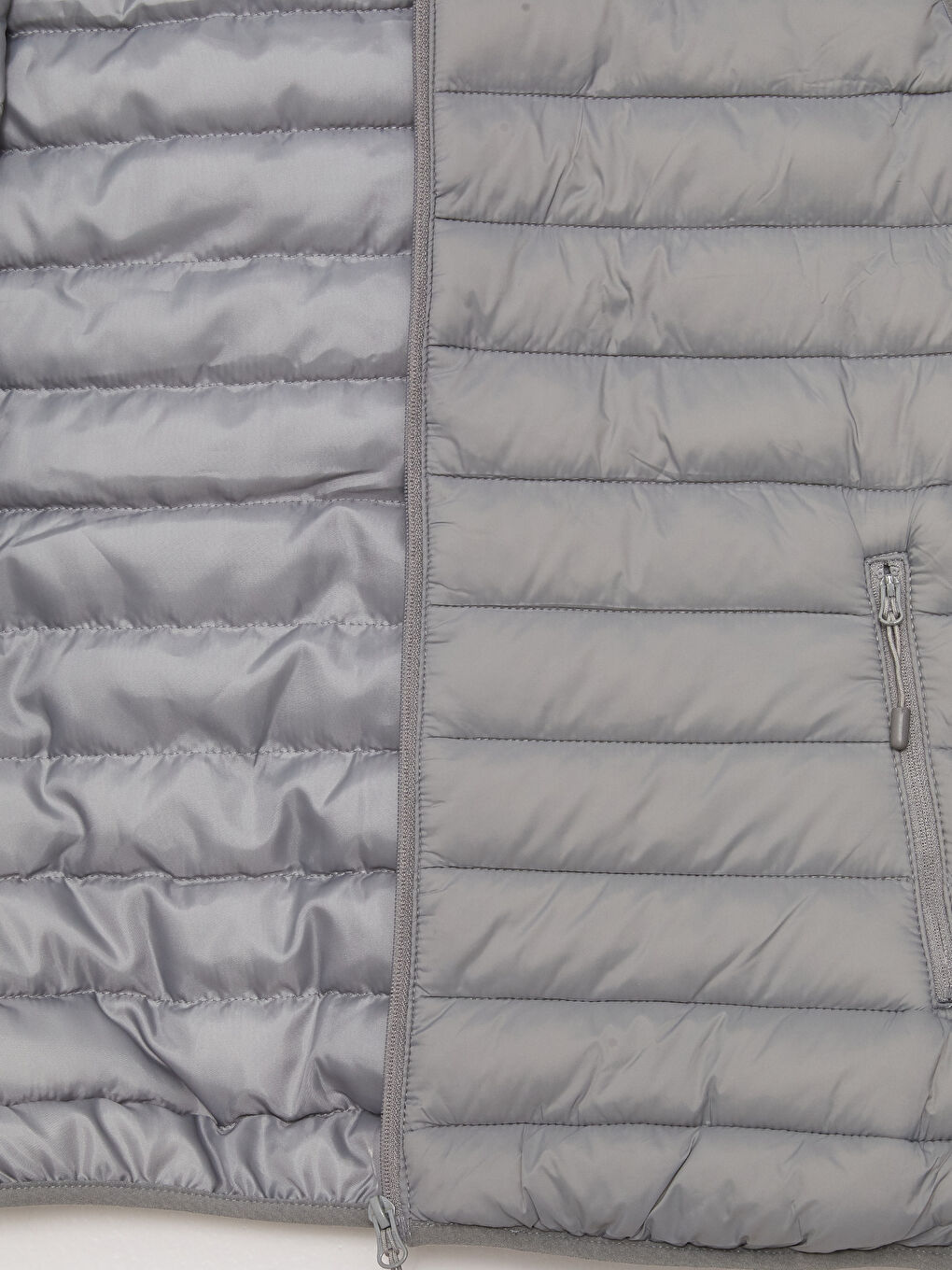 Vestă Matlasată Pentru Bărbați Cu Guler Tip Pâlnie Și Croială Standard-7