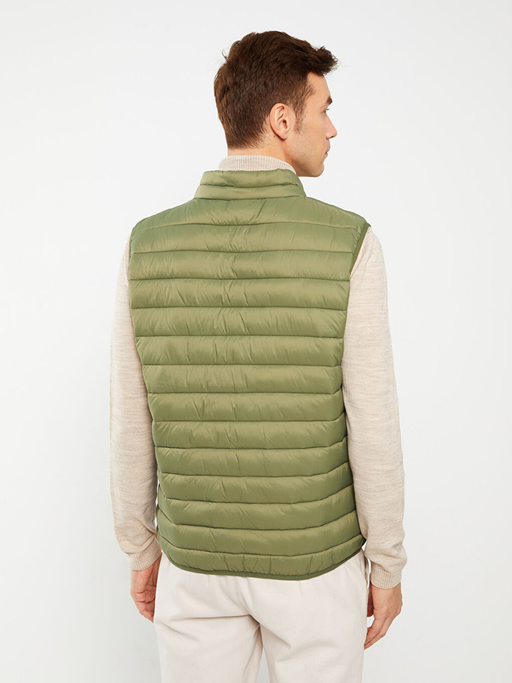 Vestă Matlasată Pentru Bărbați Cu Guler Tip Pâlnie Și Croială Standard-4