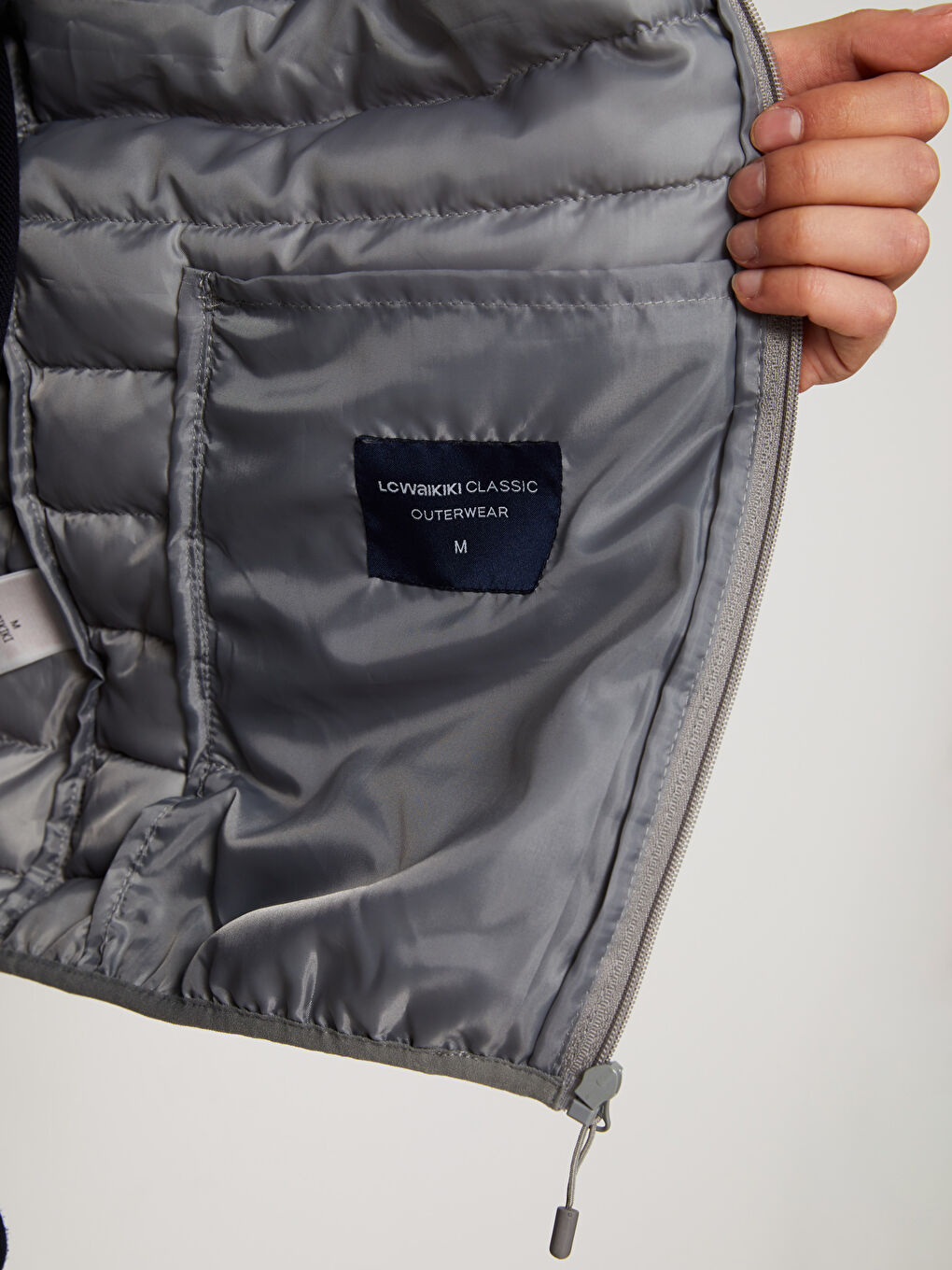 Vestă Matlasată Pentru Bărbați Cu Guler Tip Pâlnie Și Croială Standard-3