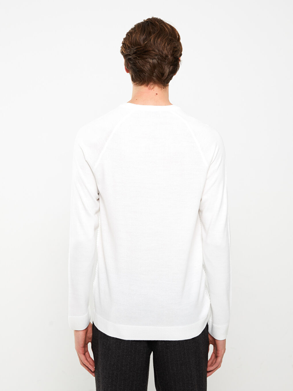 Ерлерге арналған трикотаж ұзын жеңді дөңгелек жағалы жемпір-4