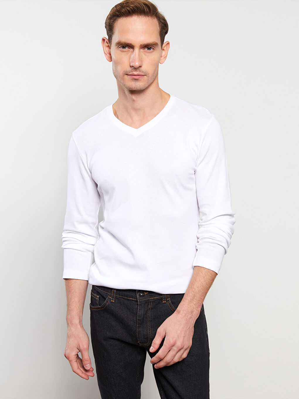 新品未使用　希少 ホワイトカラー　Vネック　SKINS 長袖シャツ スキッパーシャツ Vネック ノーカラー ダブルポケット ビック