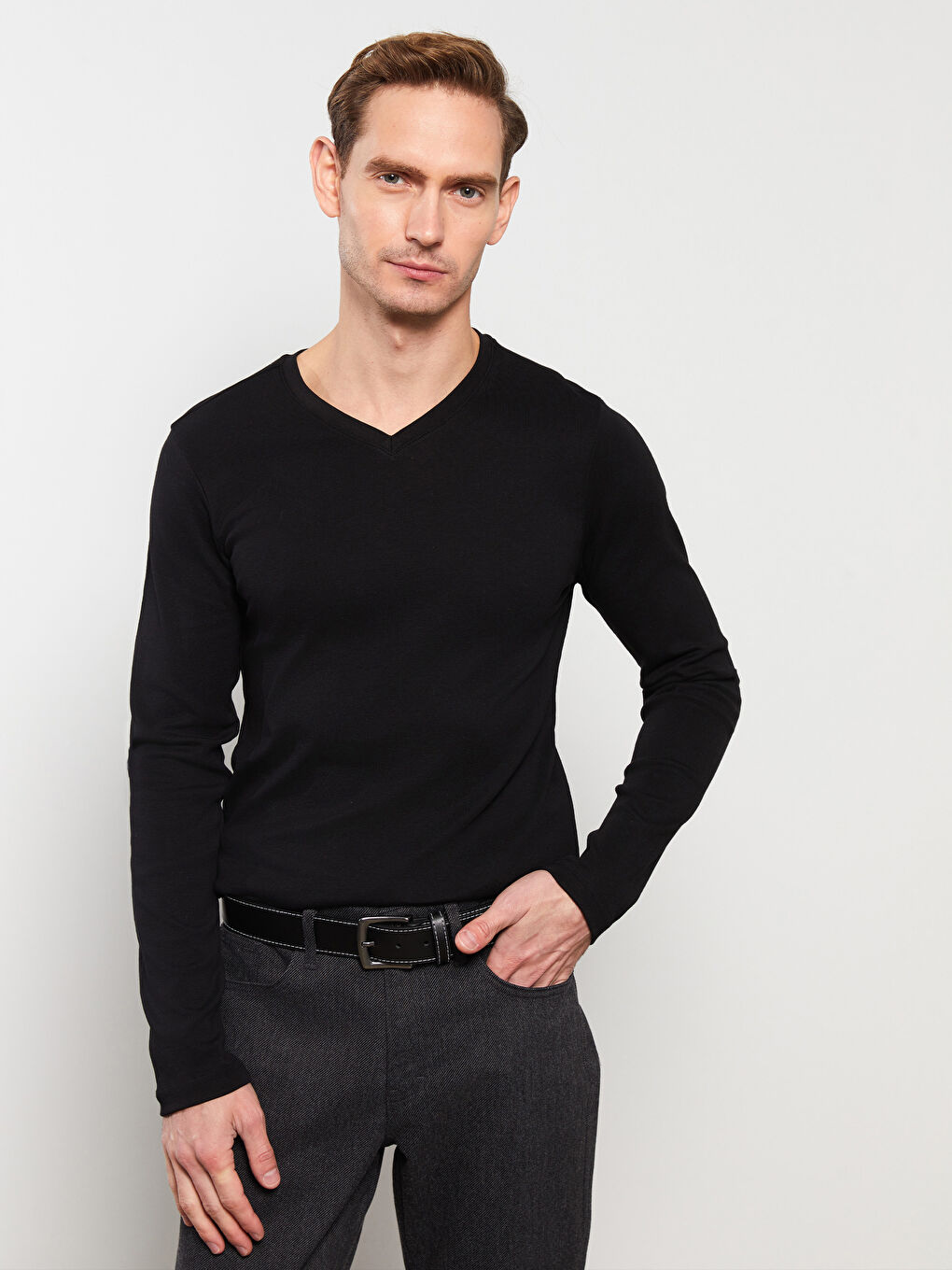 تي شيرت رجالي كم طويل ياقة على شكل حرف V جيرسي-1