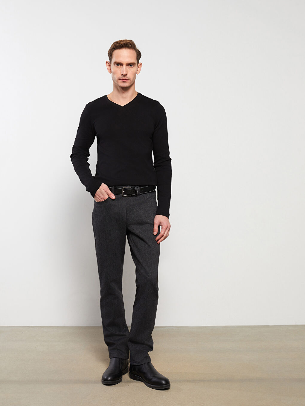 تي شيرت رجالي كم طويل ياقة على شكل حرف V جيرسي-2