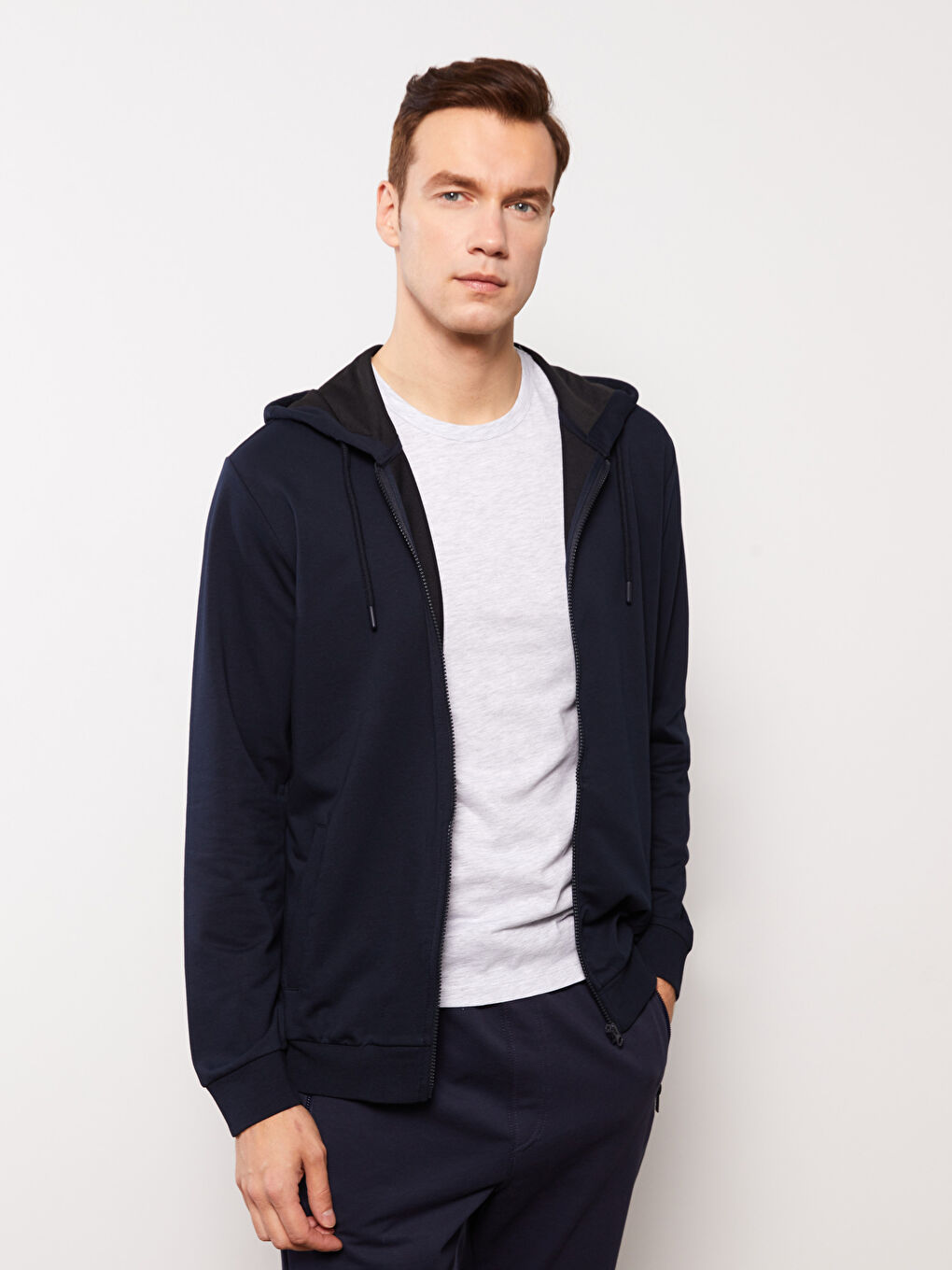 LCWAIKIKI Basic Hooded Long Sleeve Men's Sports Cardigan -S31064Z8-RFH