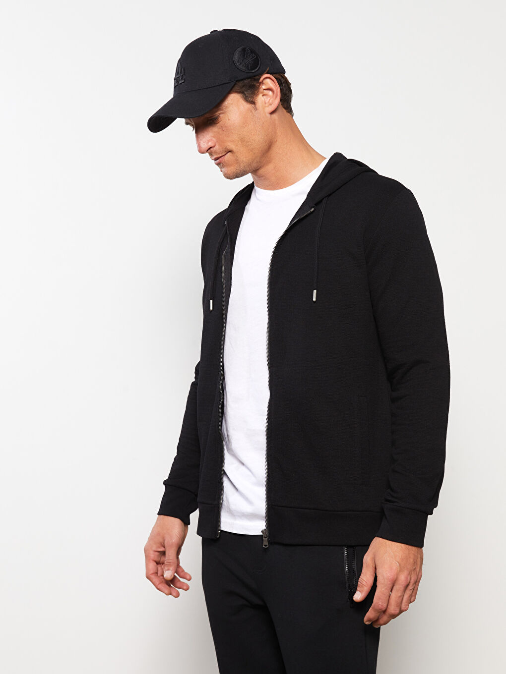 LCWAIKIKI Basic Hooded Long Sleeve Men's Sports Cardigan -S31066Z8-CVL