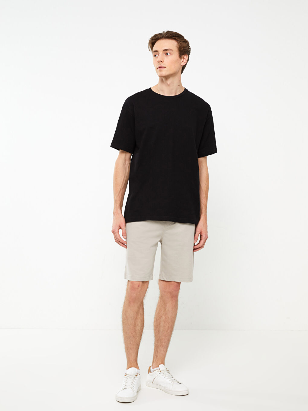 LCWAIKIKI Basic Slim Fit Knitted Men Shorts -S31085Z8-SNE