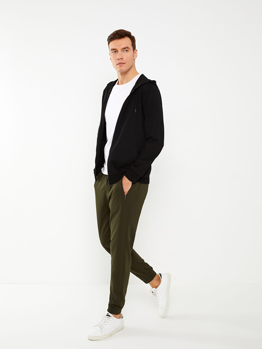 Standard Fit Men's Jogger Sweatpants-1