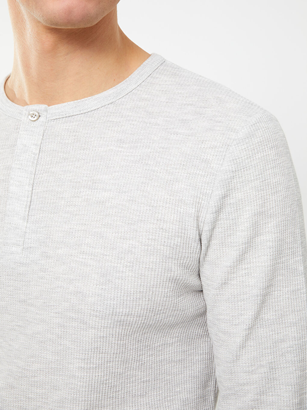 تيشيرت كم طويل بياقة دائرية للرجال-3