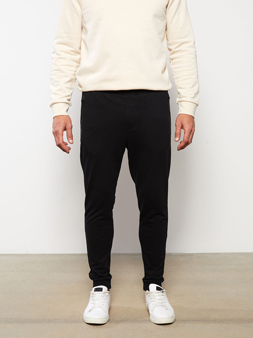 Slim Fit Men's Jogger Sweatpants-3