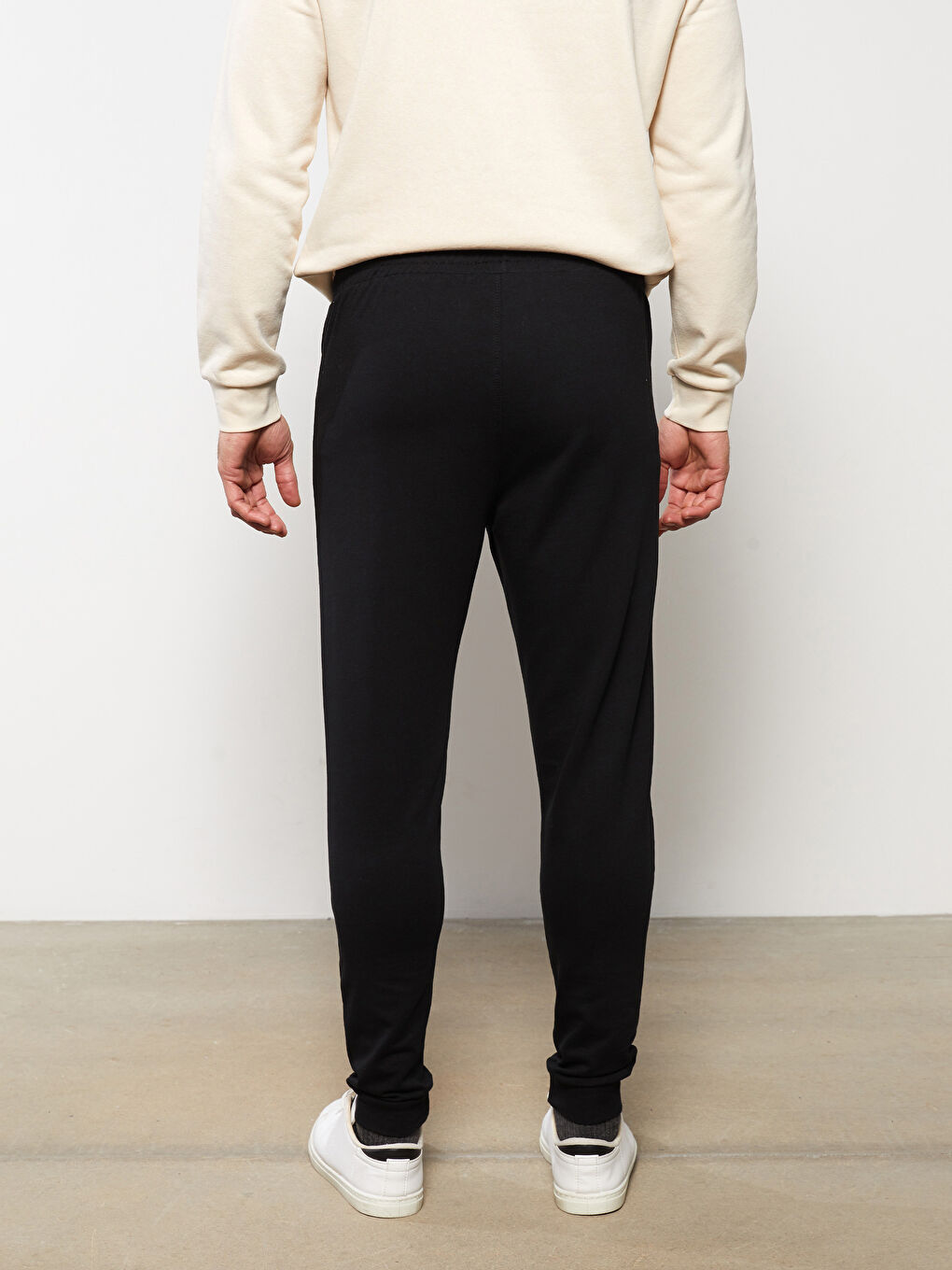 Slim Fit Men's Jogger Sweatpants-4