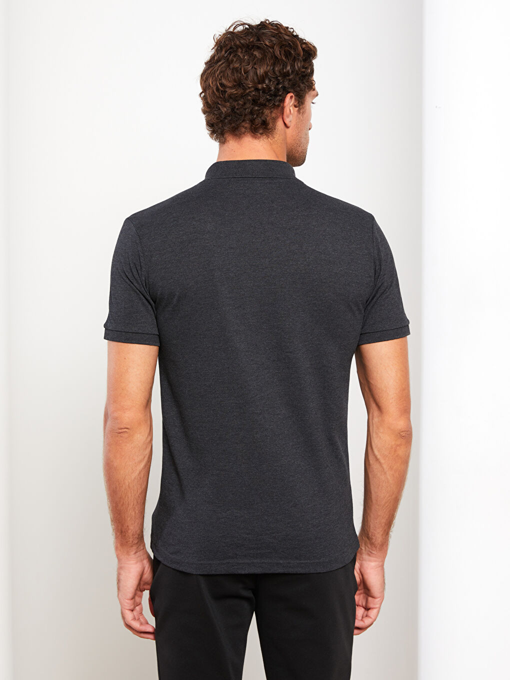 تي شيرت بياقة بولو كم قصير بيكيه للرجال-4
