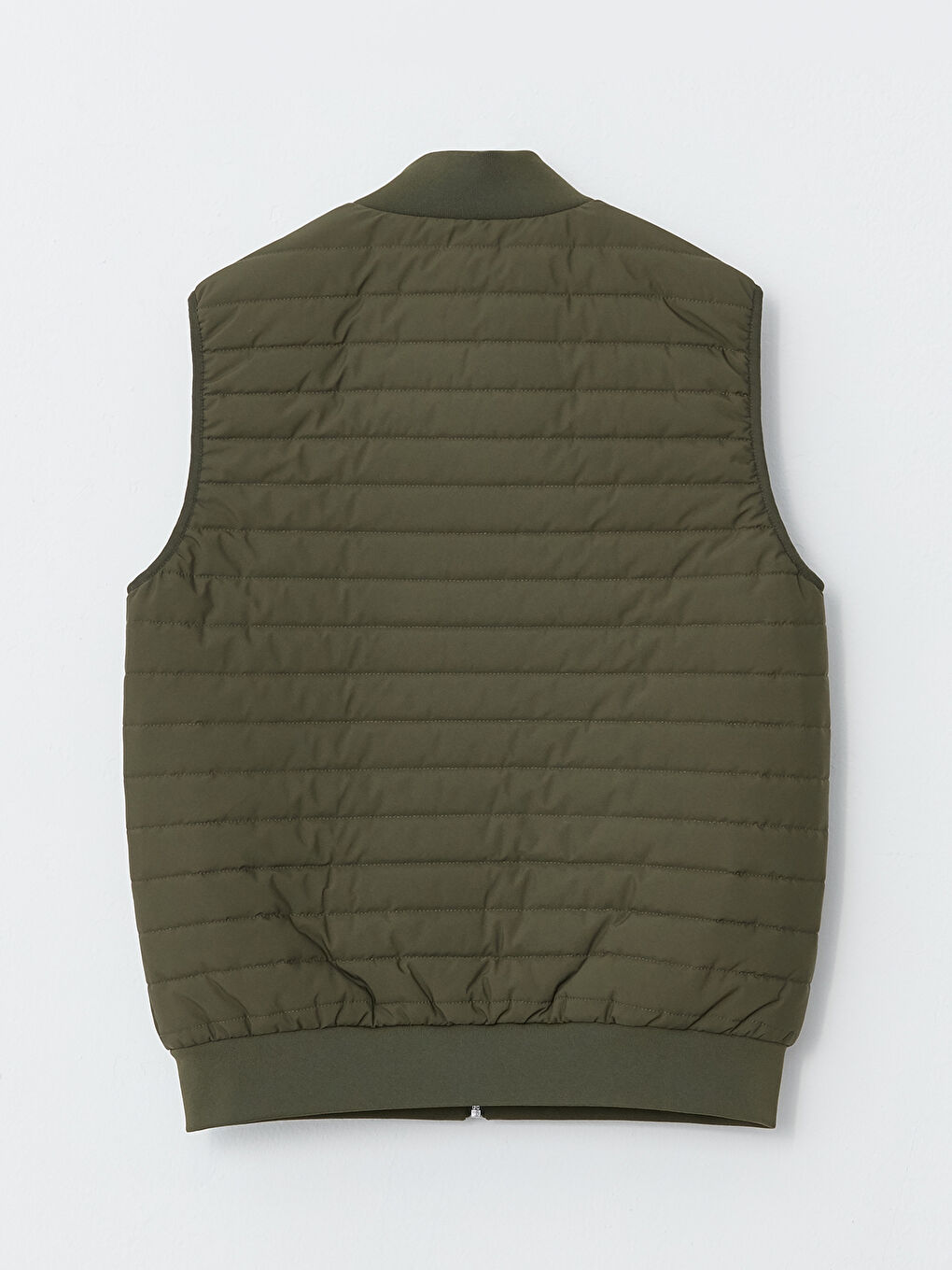 Жилет Мужской Приталенный С Воротником-Трубой-6