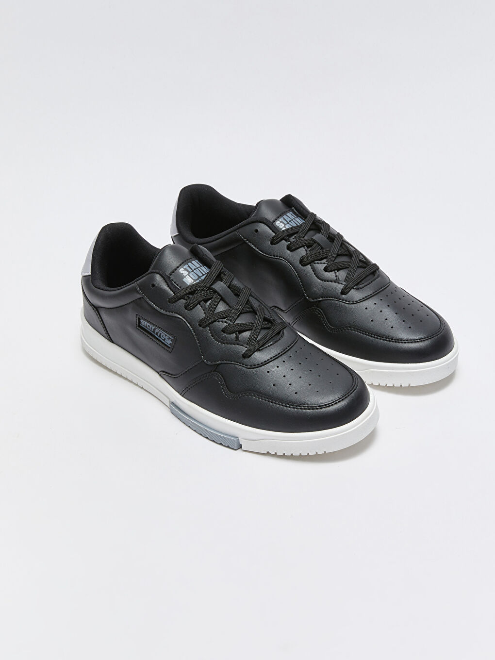 Siyah Bağcıklı Erkek Spor Ayakkabı