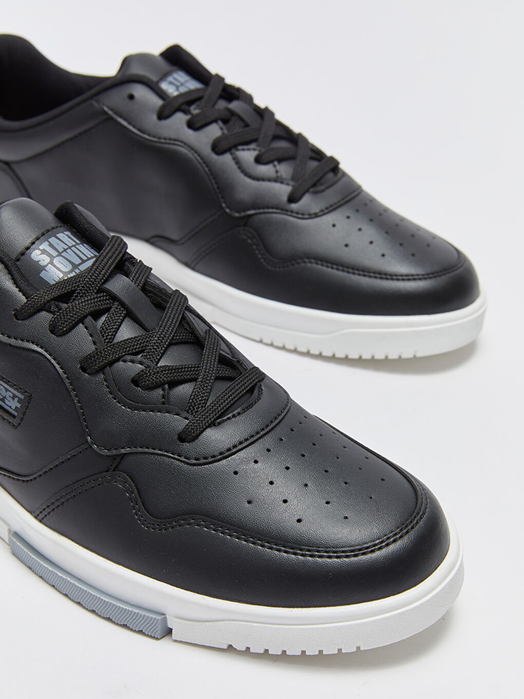 Siyah Bağcıklı Erkek Spor Ayakkabı-2