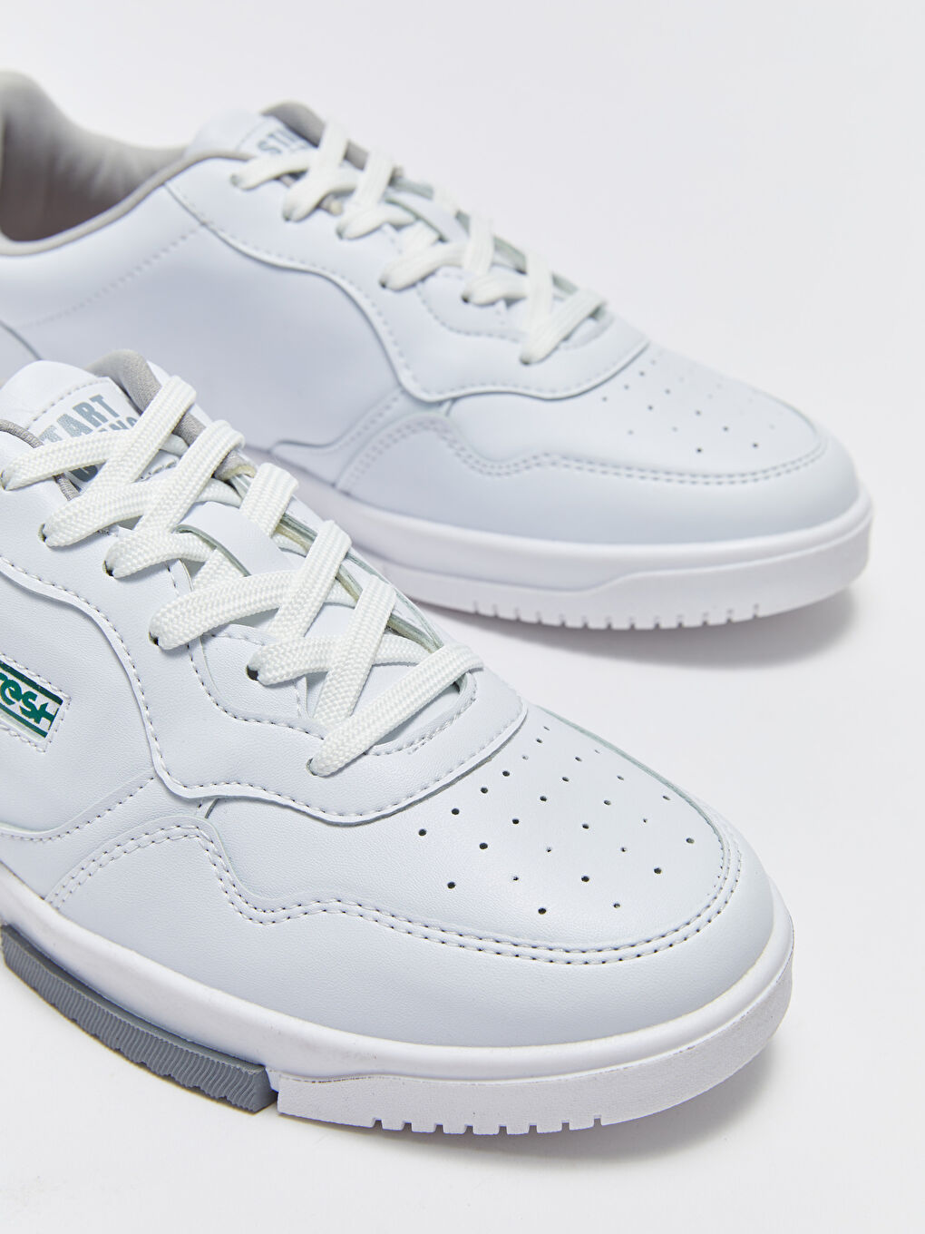 Beyaz Bağcıklı Erkek Spor Ayakkabı-2