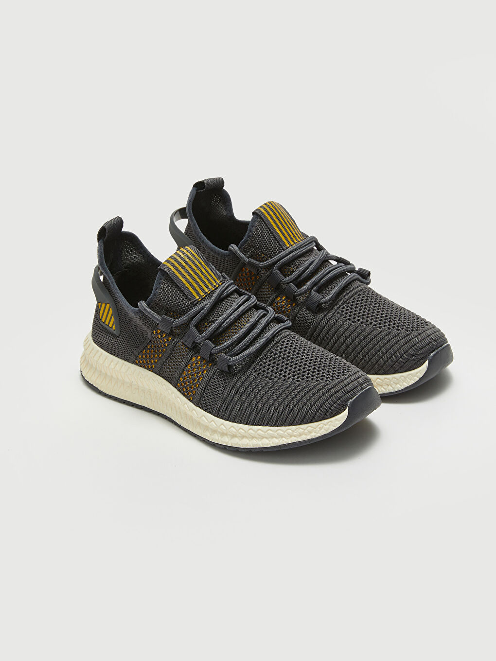 Gri Bağcıklı Erkek Spor Ayakkabı