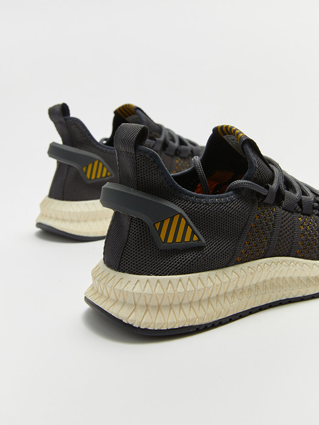 Gri Bağcıklı Erkek Spor Ayakkabı-4