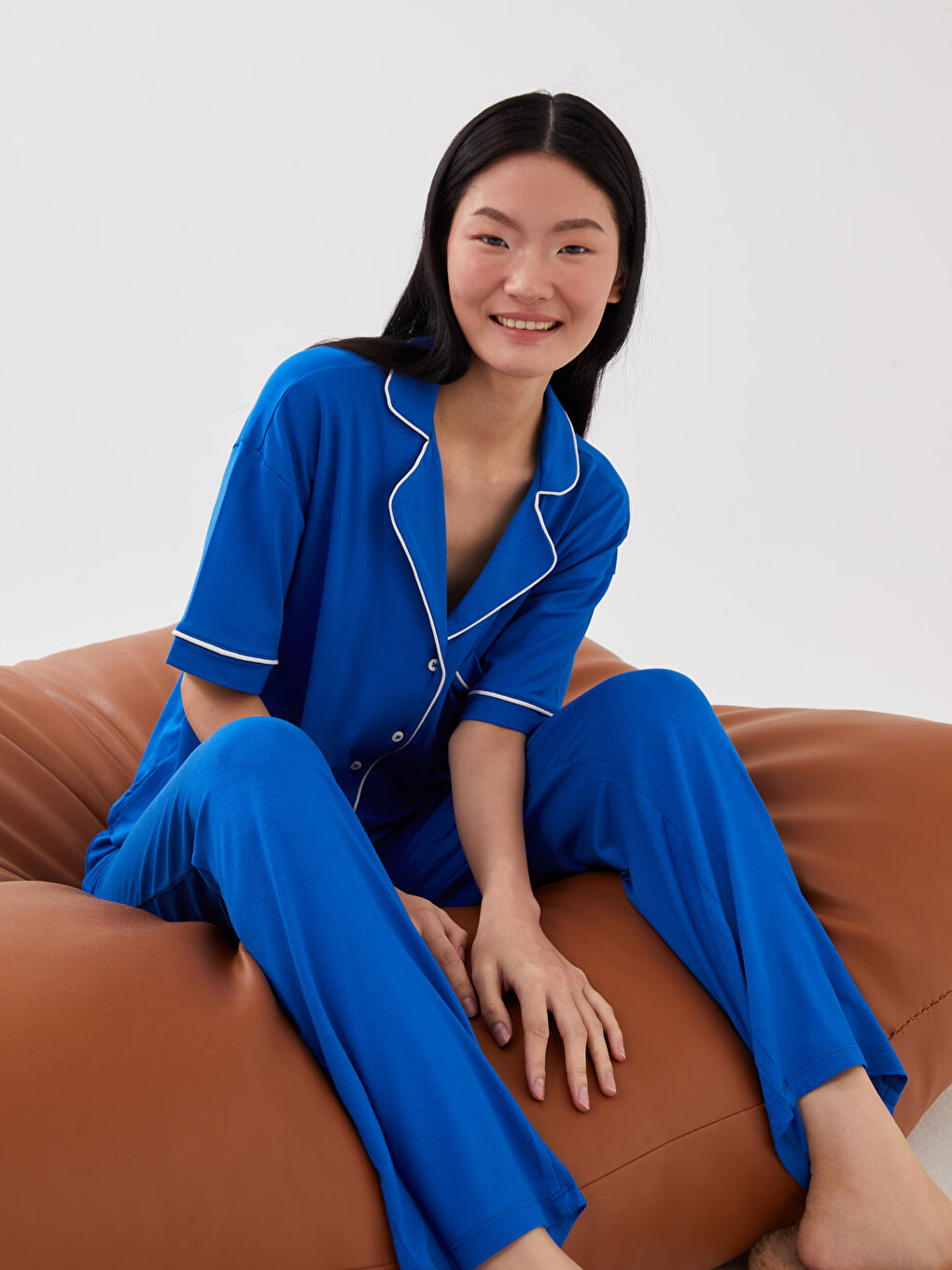 Collared Neck Plain Short Sleeve Women's Pyjama Set