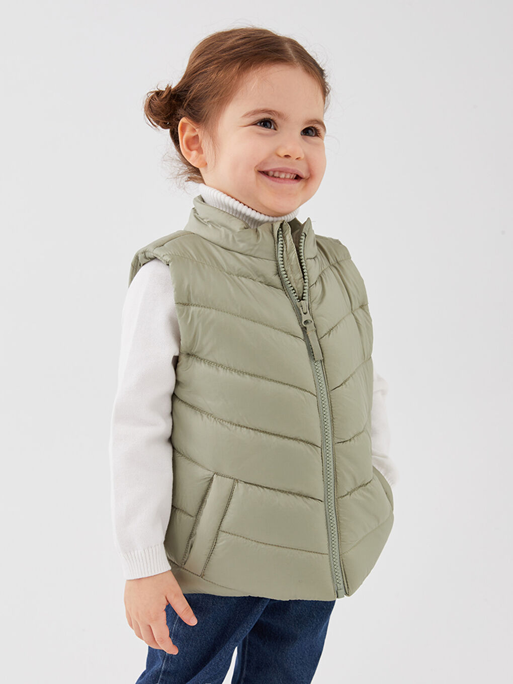 Stand-up Collar Basic Baby Girl Zipper Vest-1