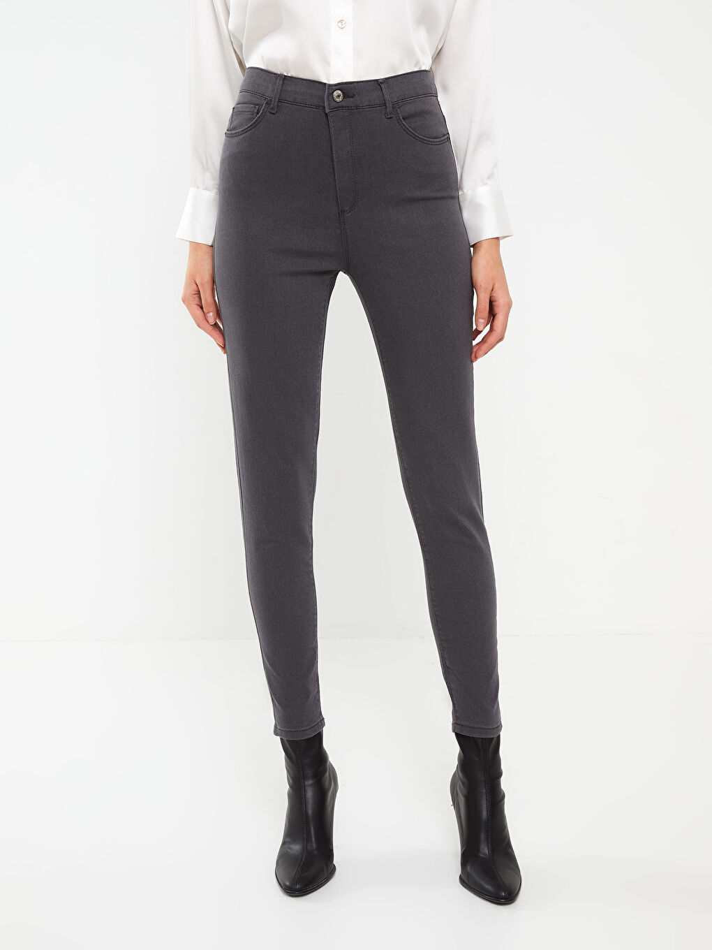 LCWAIKIKI Basic Women's High Waisted Slim Fit Regular Denim Trousers -S31246Z8-KSK