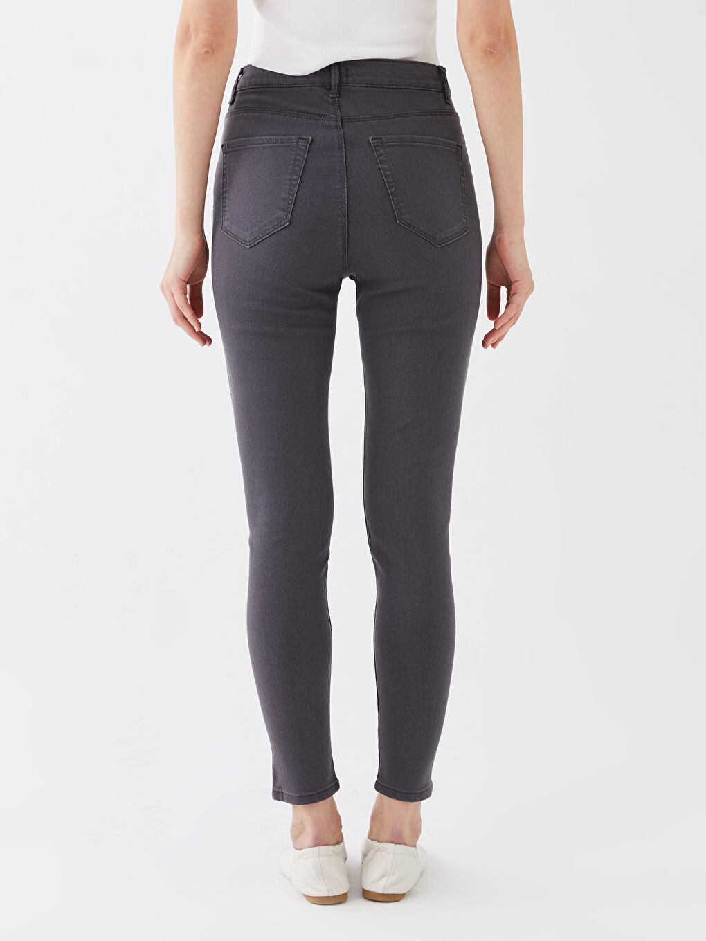 LCWAIKIKI Basic Women's High Waisted Slim Fit Regular Denim Trousers -S31246Z8-KSK