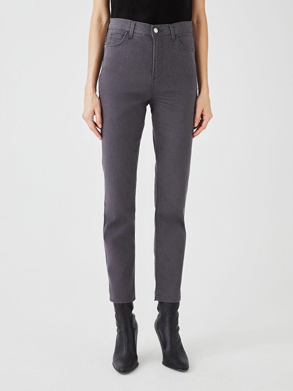 جينز وسط عالي بقصة رفيعة للسيدات-3