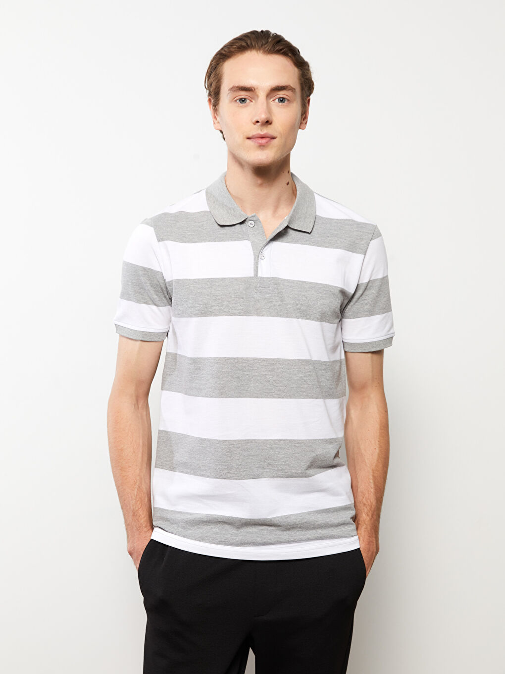 LCWAIKIKI Classic Polo Neck Short Sleeve Striped Pique Men's T-Shirt -S31284Z8-CY9