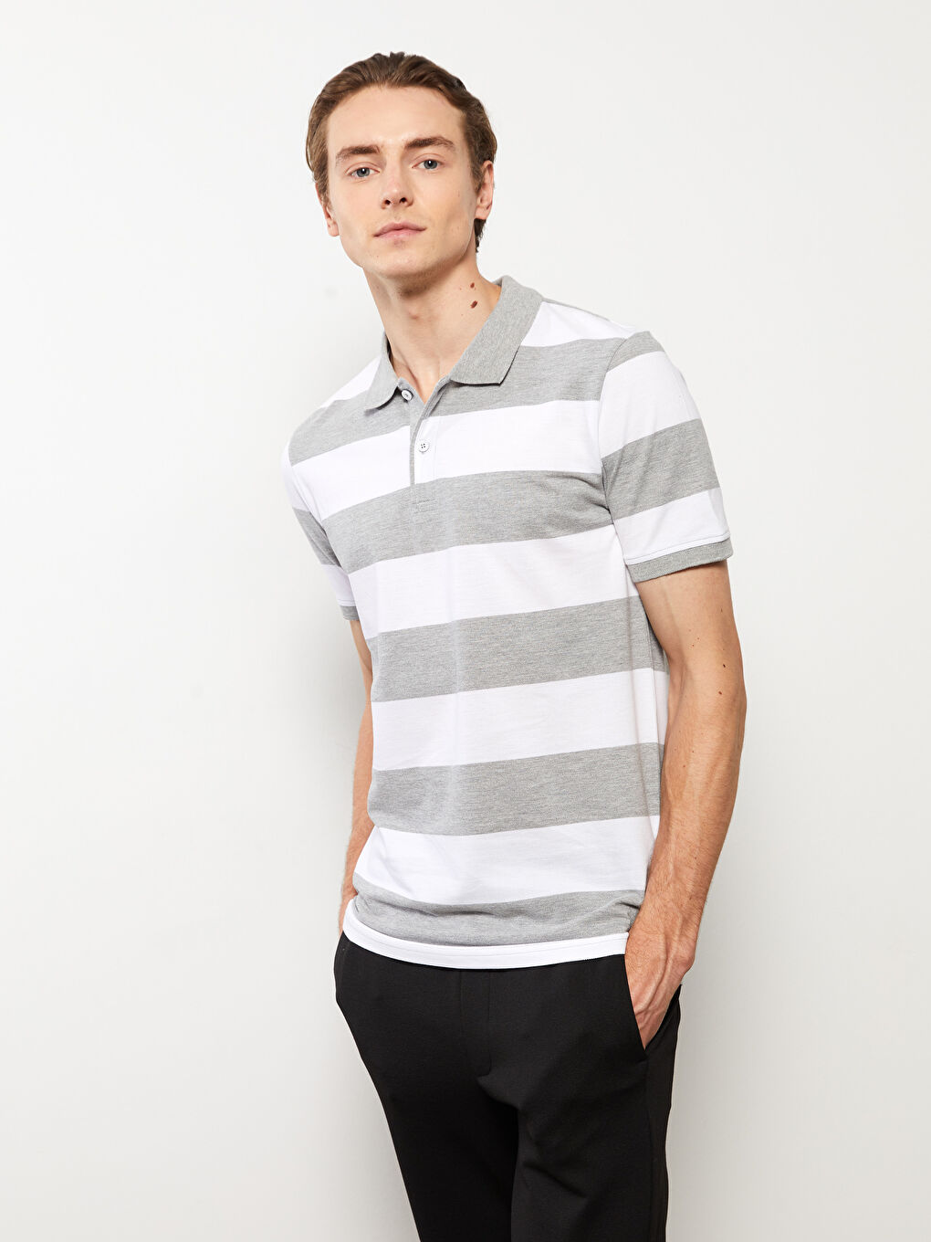 LCWAIKIKI Classic Polo Neck Short Sleeve Striped Pique Men's T-Shirt -S31284Z8-CY9