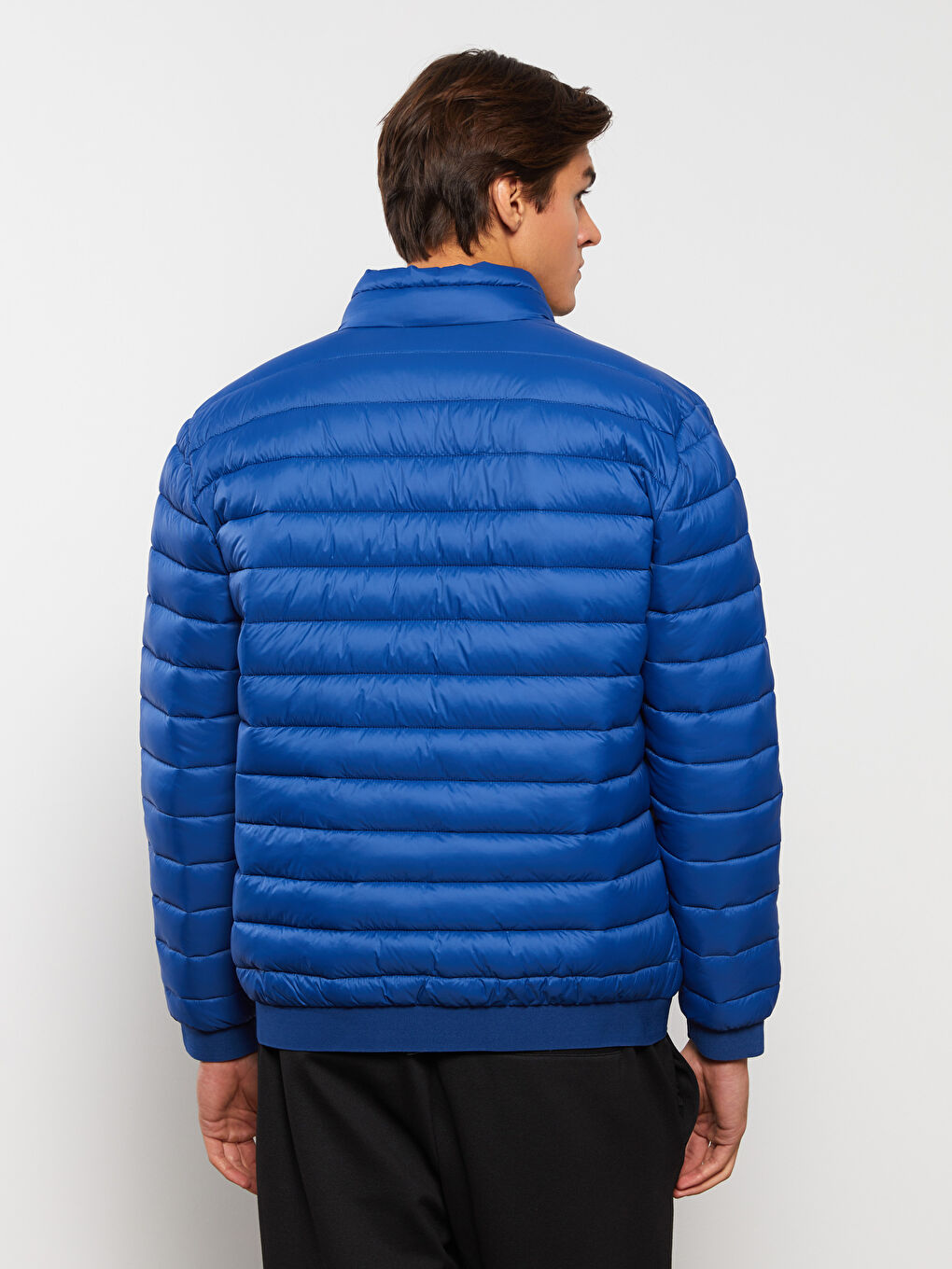 LC Waikiki معطف منتفخ -S31293Z8-UCN