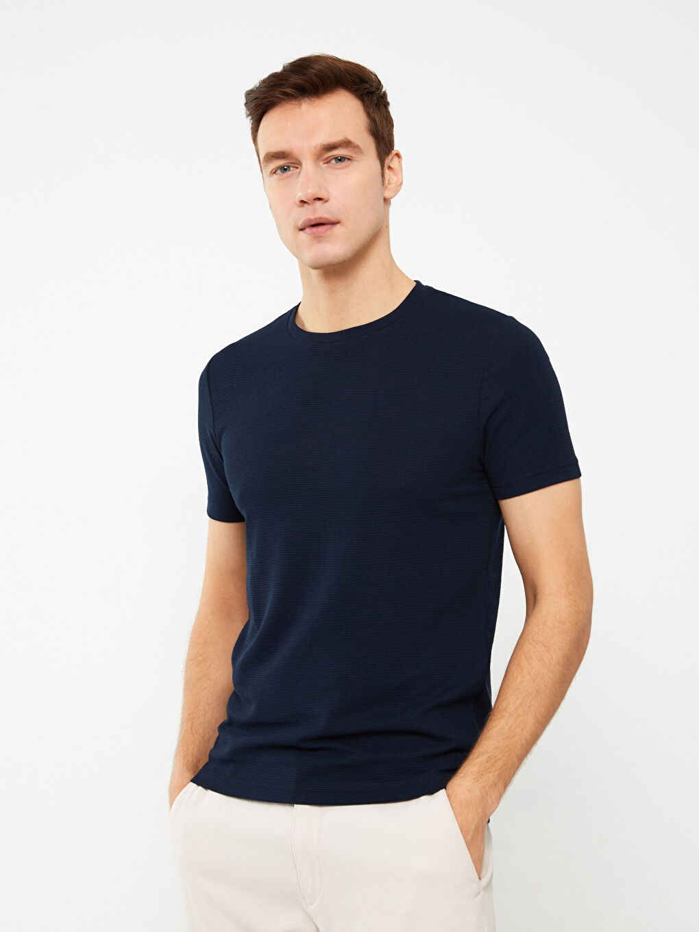 Tricou pentru Bărbați cu Mânecă Scurtă și Guler Rotund-1