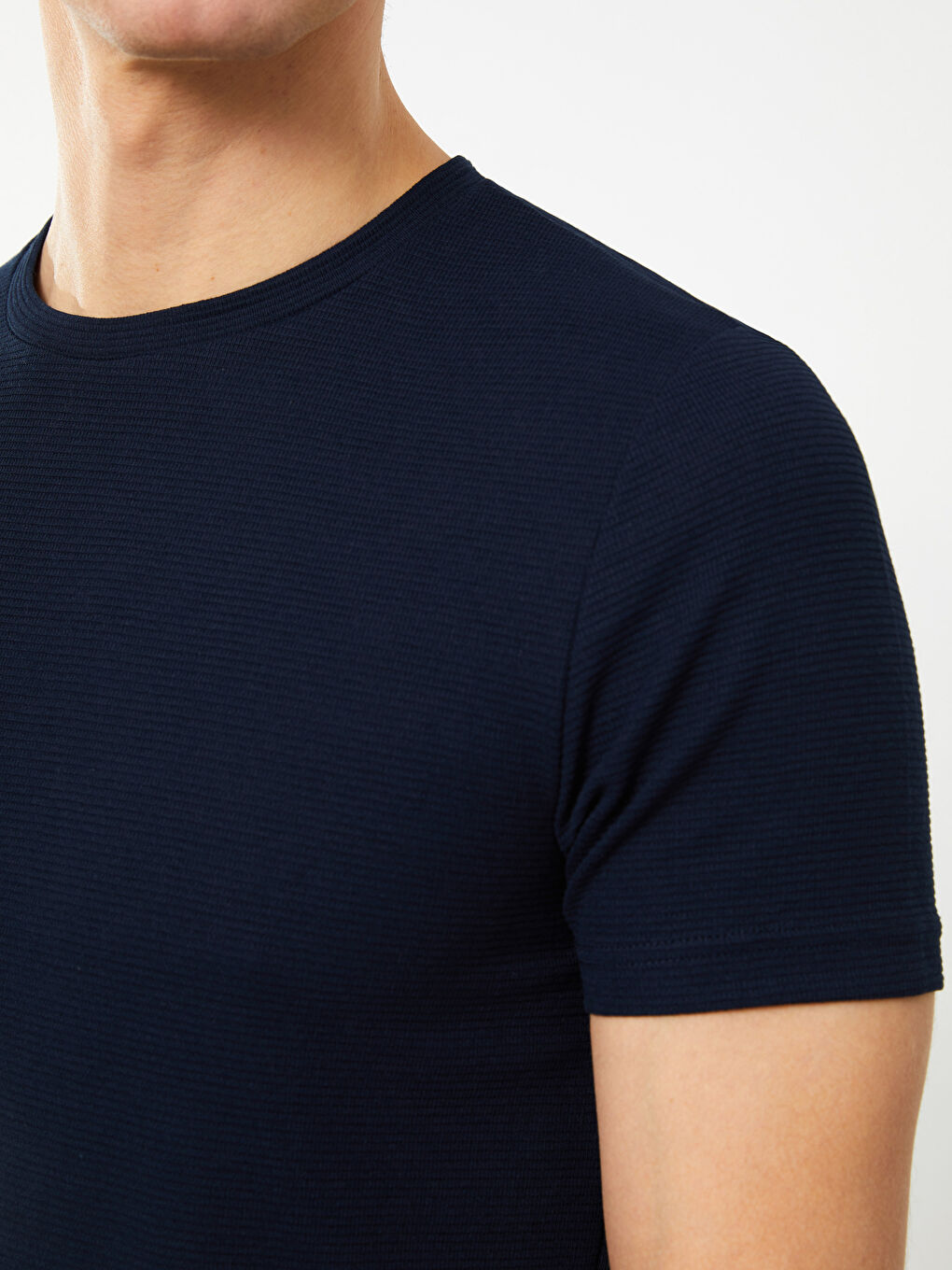 Tricou pentru Bărbați cu Mânecă Scurtă și Guler Rotund-3